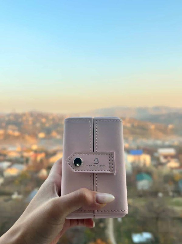 Часы blackbybluebrave с натуральными бриллиантами 3