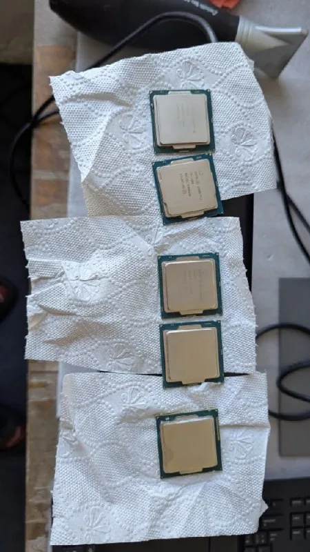 Intel Xeon, Core i3, Core i5, Pentium processors