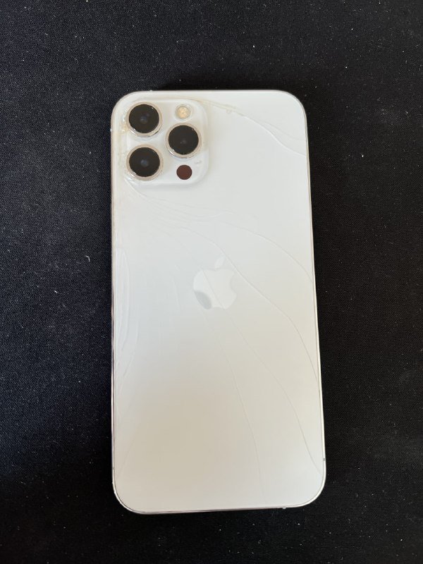 iPhone 12 Pro Max 256 Гб белый 3