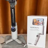 Умный стабилизатор Insta360 Flow Pro 1
