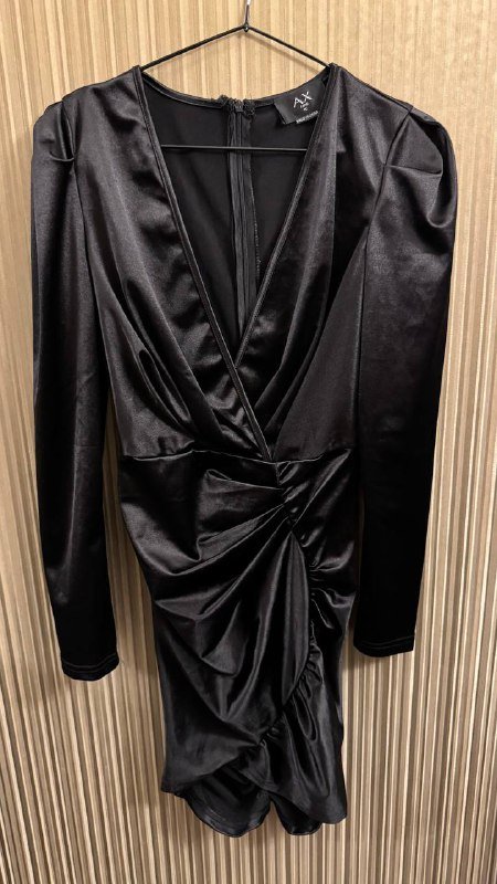 Платье Armani размер 42