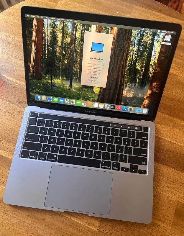 MacBook Pro 13-inch 1