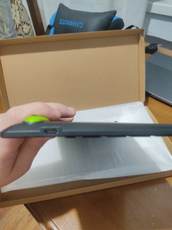 Multi platform BT keyboard 4