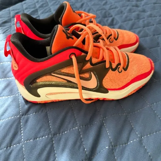 Баскетбольные кроссовки Nike KD 15