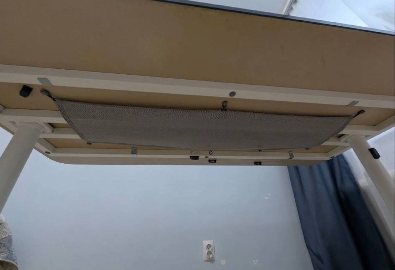 Стол Ikea с механической регулировкой высоты 3