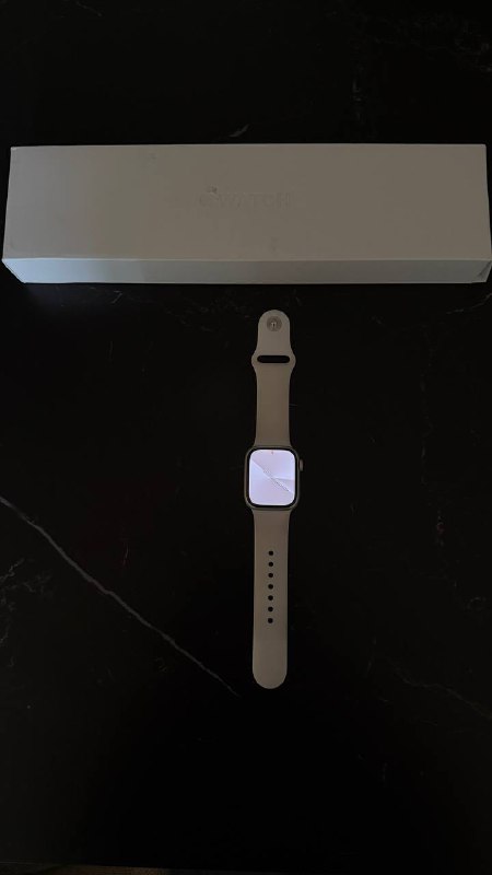 Apple Watch series 8 41mm aluminium 7