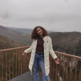 Куртка Nike, платье Zara 5
