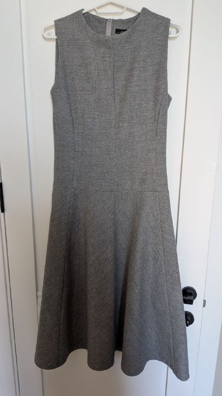 Платье Zara размер S миди