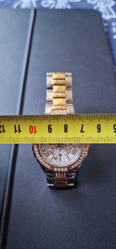 Женские часы Guess W0111L4 2