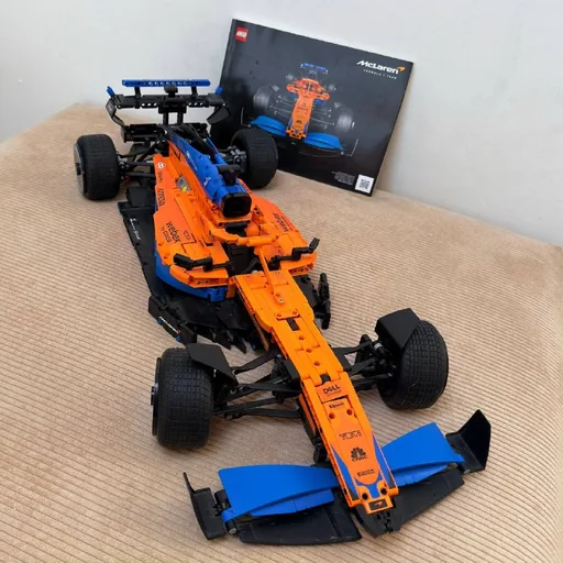 Lego Technic McLaren Formula 1 Race Car