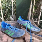 Nike running, Nike Air, Mavi top, Mavi jeans, Levis jeans, Lloyd, Adidas, sandals, top 4