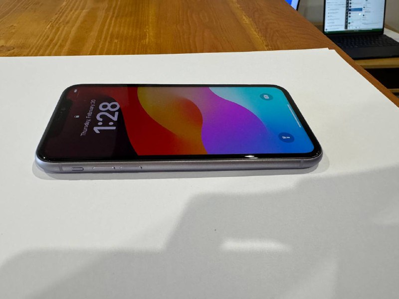 iPhone 11 64GB, идеальное состояние, 1 владелец 2