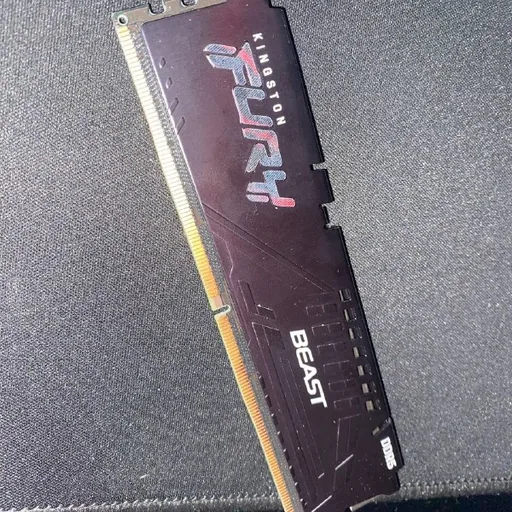 Оперативная память Kingston Fury Black DDR5