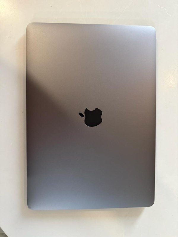 MacBook air 13 M1 256GB с USB хабом