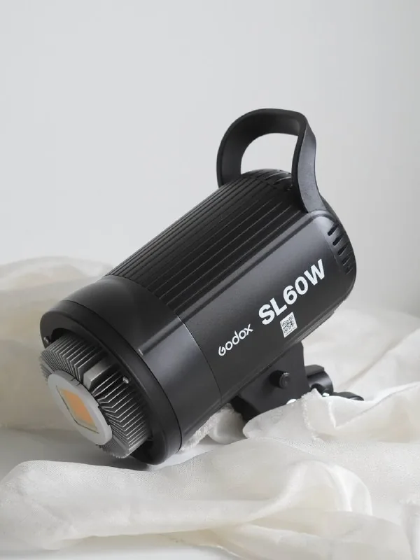 Godox SL60-W video light 1