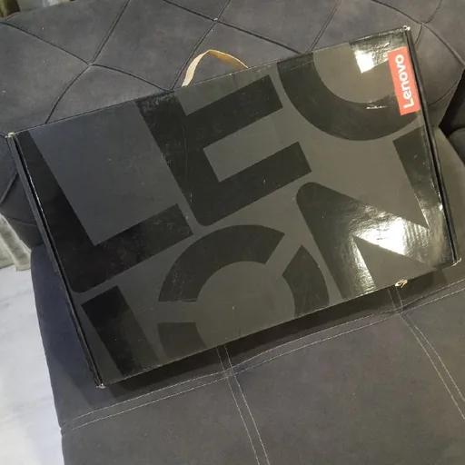 Lenovo Legion Pro 7 Gen 10 AMD