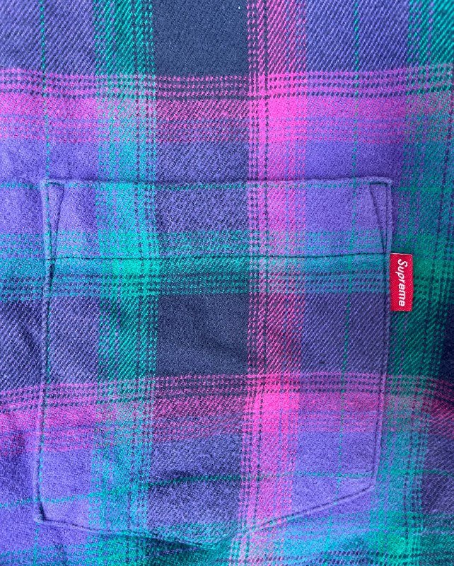 Supreme shirt size L 5