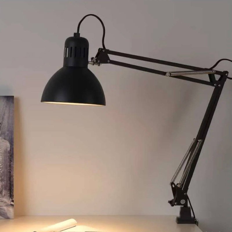 Настольная лампа Ikea Tertial с умной лампочкой
