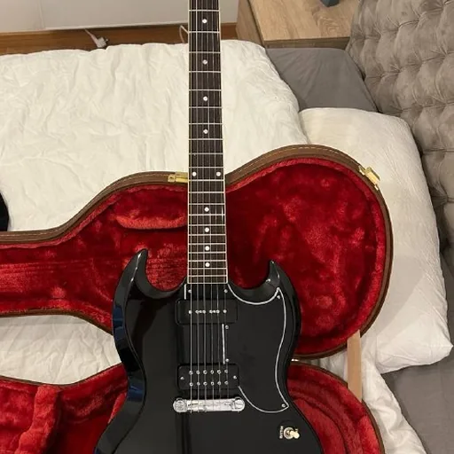 Gibson SG Special guitar