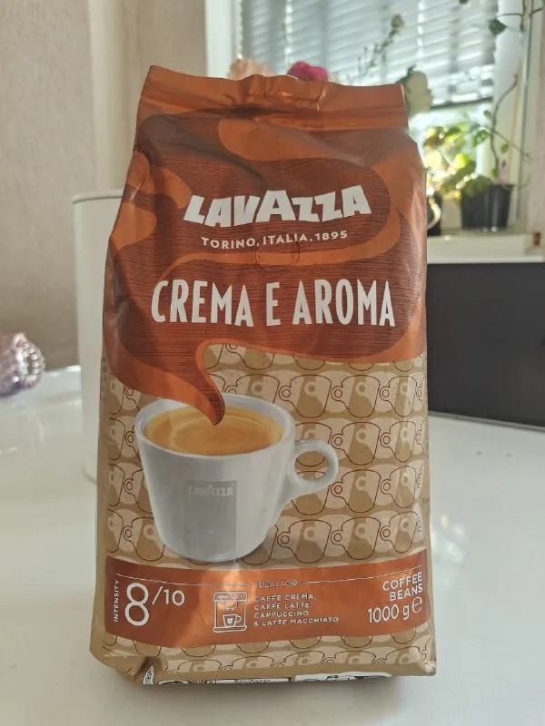 Кофе Lavazza Crema e Aroma, 1 кг 1
