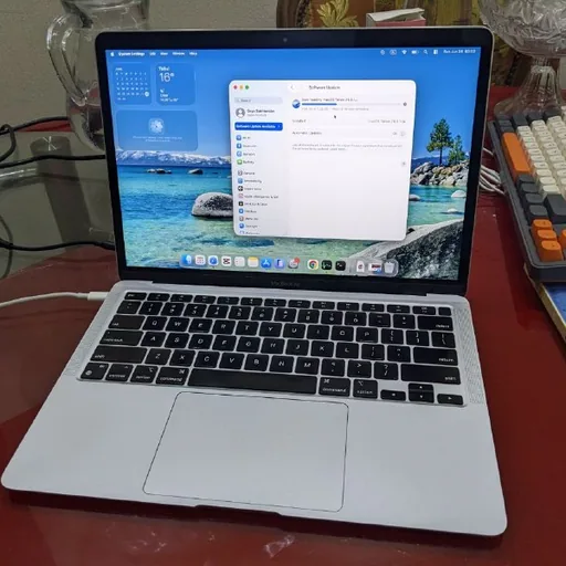 MacBook Air M1 8/256