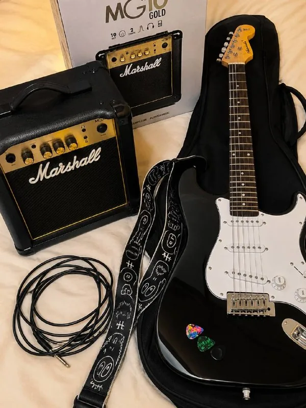 ელექტრო გიტარა, Marshall კომბი