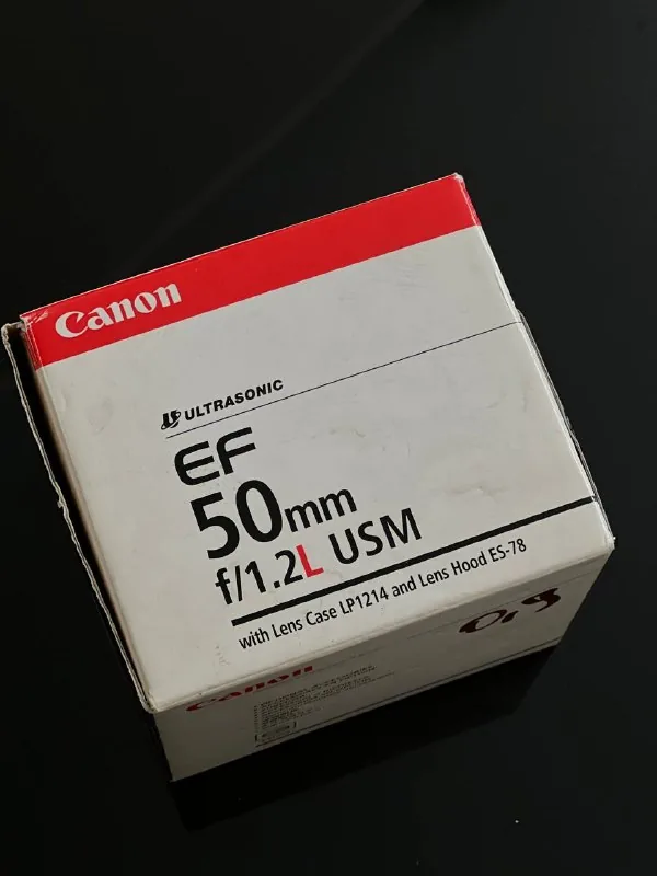 Объектив Canon EF50mm f/1.2L USM 1