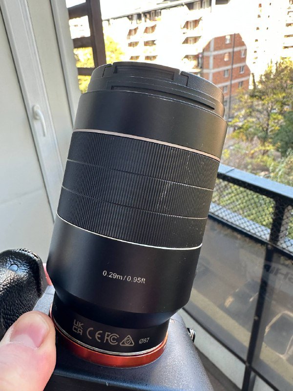 Объектив Rokinon Samyang 35mm f 1.4 AF II для Sony E-Mount 3