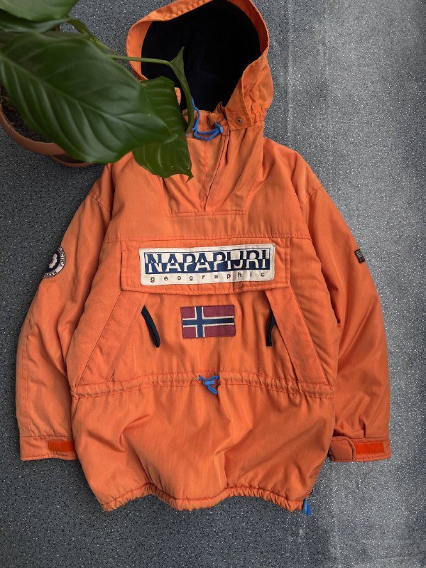 мужские куртки Napapijri, Alpha Industries, Fred Perry, Stone Island, Prada 3