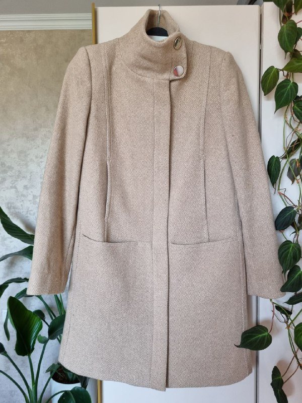 Демисезонное женское пальто Mango размер S