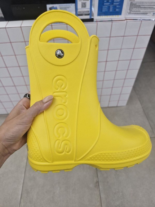 Сапоги резиновые Crocs желтые и синие размер 34-36