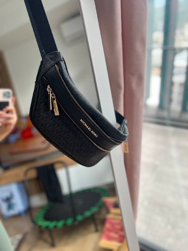 Поясная сумка Michael Kors 2