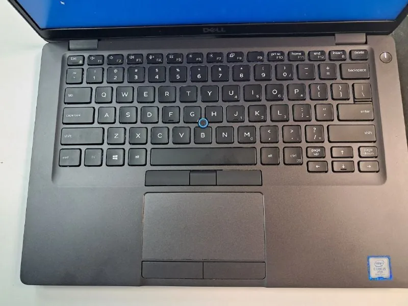 Dell Latitude 5400 1