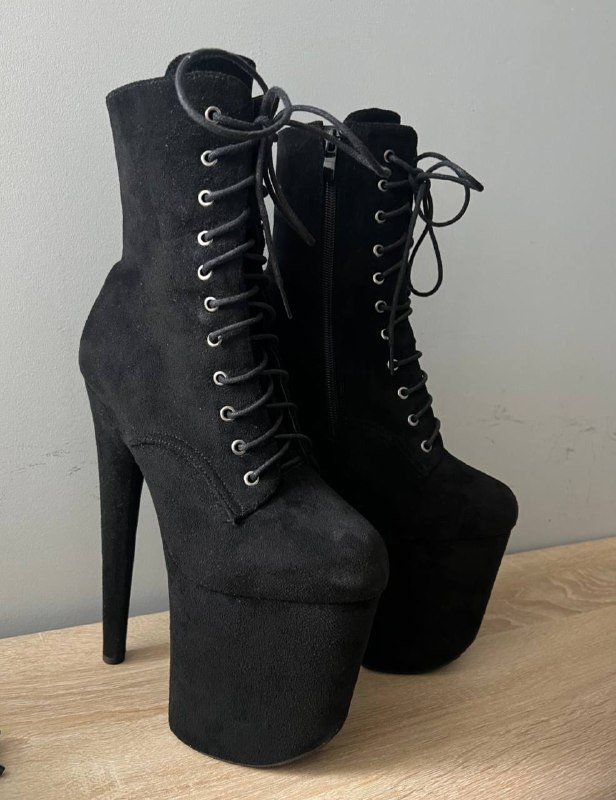 Стрипы, тройки, хилсы 38 38,5 рр. 2