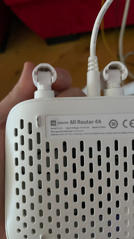 Wi-Fi роутер Xiaomi Mi Router 4A 2