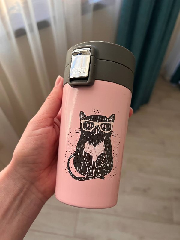 Бутылка черная, Термос черный, Термокружка розовая, Шейкер большой черно-желтый 7