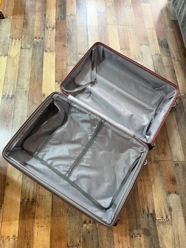 2 чемодана на 4 колёсах с TSA-замком 5