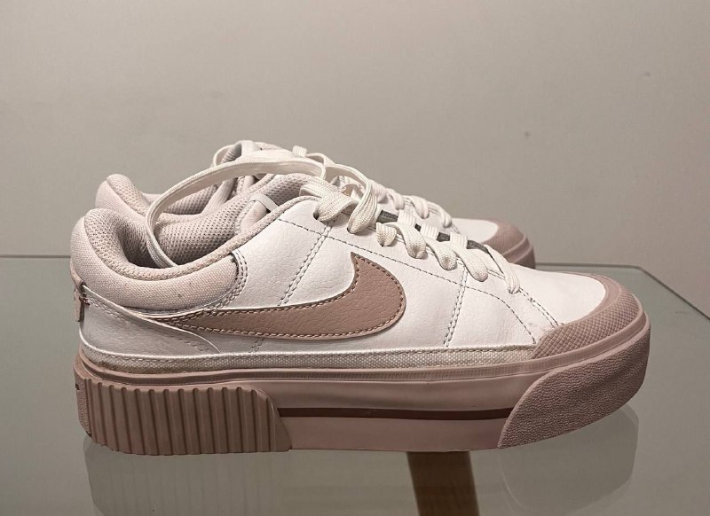 Женские кроссовки Nike Court Legacy Lift 2