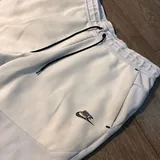 Nike Tech Fleece trousers, size L 2