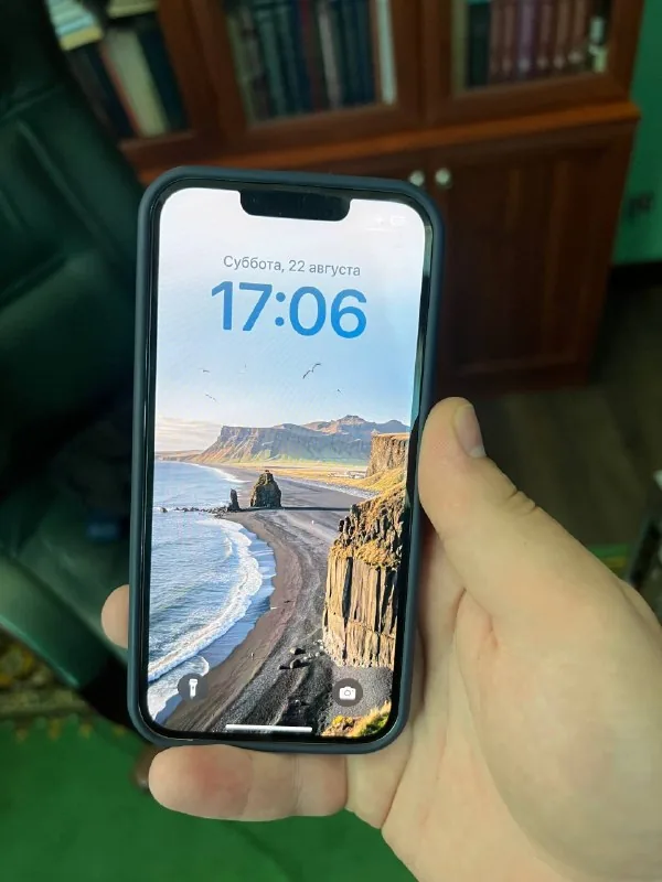 iPhone 13 128GB pink 1