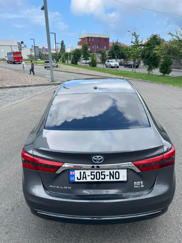 Toyota Avalon 2017 гибрид 4