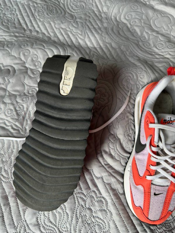 Кроссовки Nike оригинал 3