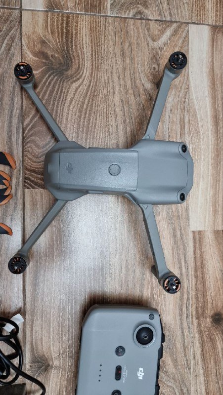 Дрон DJI air 2s с пультом, батареей, запасными лопастями 5