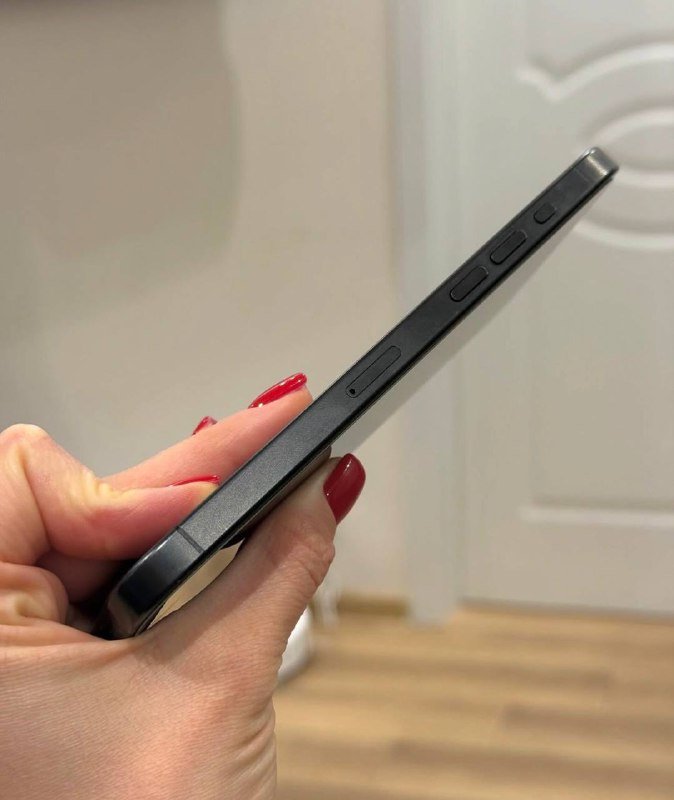 iPhone 15 pro max 512 GB Black Titanium 3