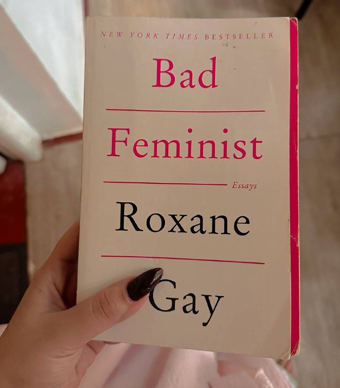 Книги на английском Bad Feminist, The Virgin Suicides