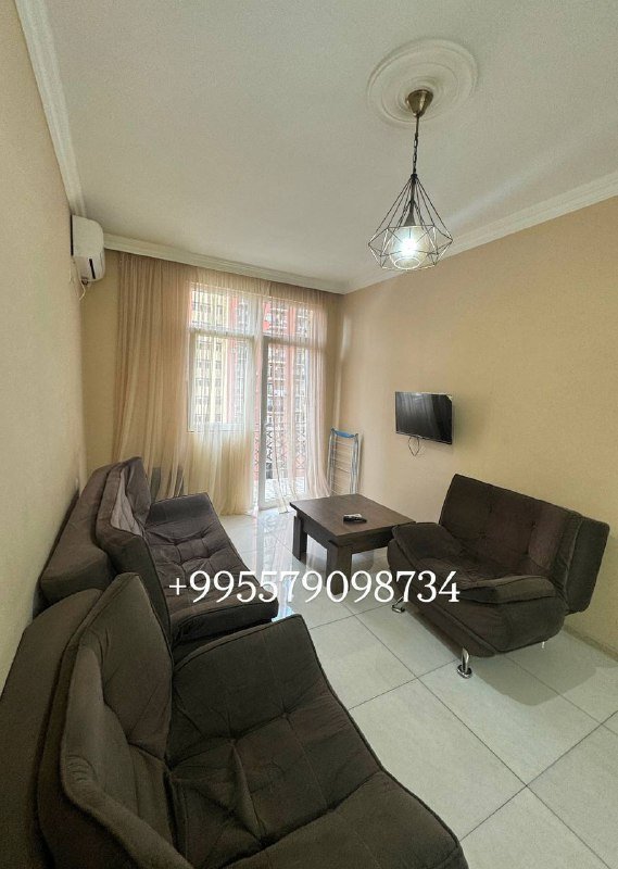 2-х комнатная квартира с отдельной спальней у Парка 6 Мая 3