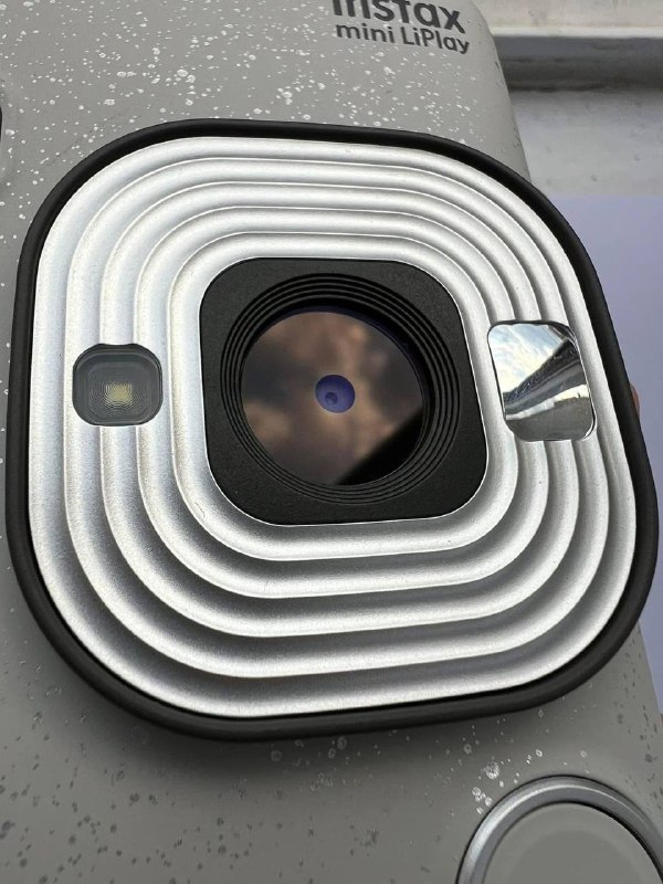 Fujifilm Instax Mini Liplay 3