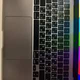 MacBook Air M2 8/256 GB 6