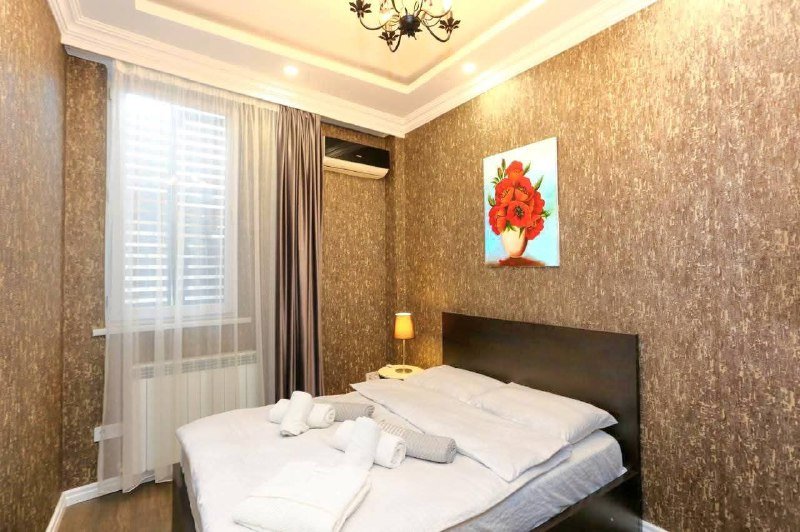 2-комнатная квартира в центре Батуми на длительный срок 4