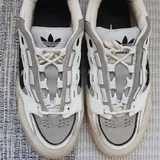 Кроссовки Adidas 1
